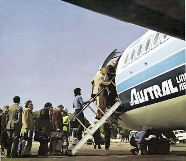 BAC 1 11-400 AUSTRAL Lineas Aereas “1974-1978” Blue livery scheme