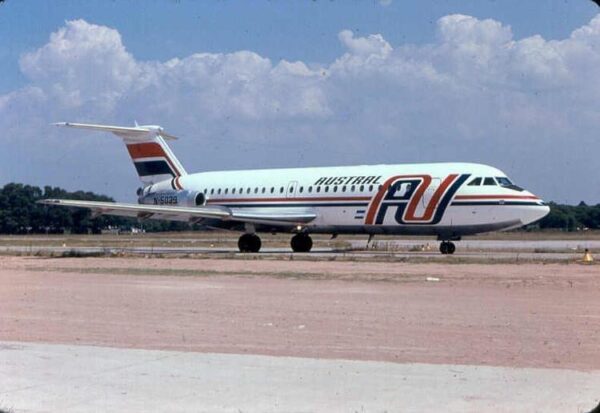 BAC 1 11-400 AUSTRAL Lineas Aereas - 80’s final livery scheme